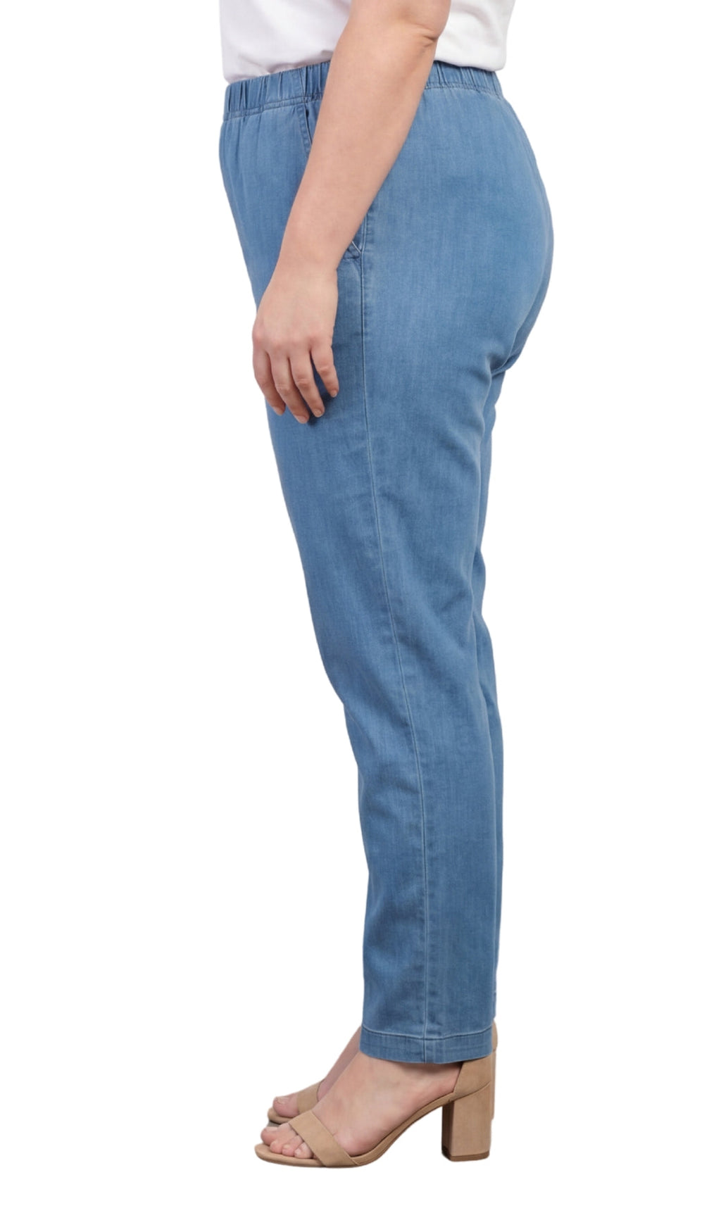 Women's Lightweight Pull-On Denim Jeans with Elastic Waist – Relaxed Fit Stretch Jeans for Casual Everyday Wear